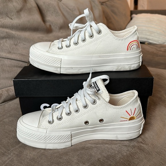 Converse | Summer Spirit Platform Chuck Taylor All Star Low Top - Picture 6 of 7